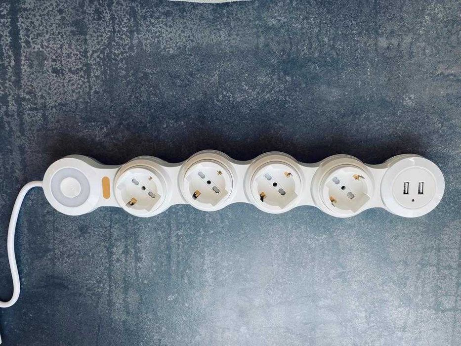 Prelungito reglabil/flexibil, cu USB si buton on/off