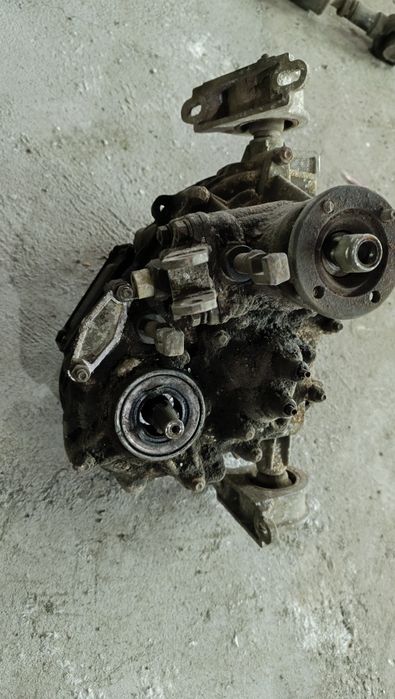 нива б/у запчасти