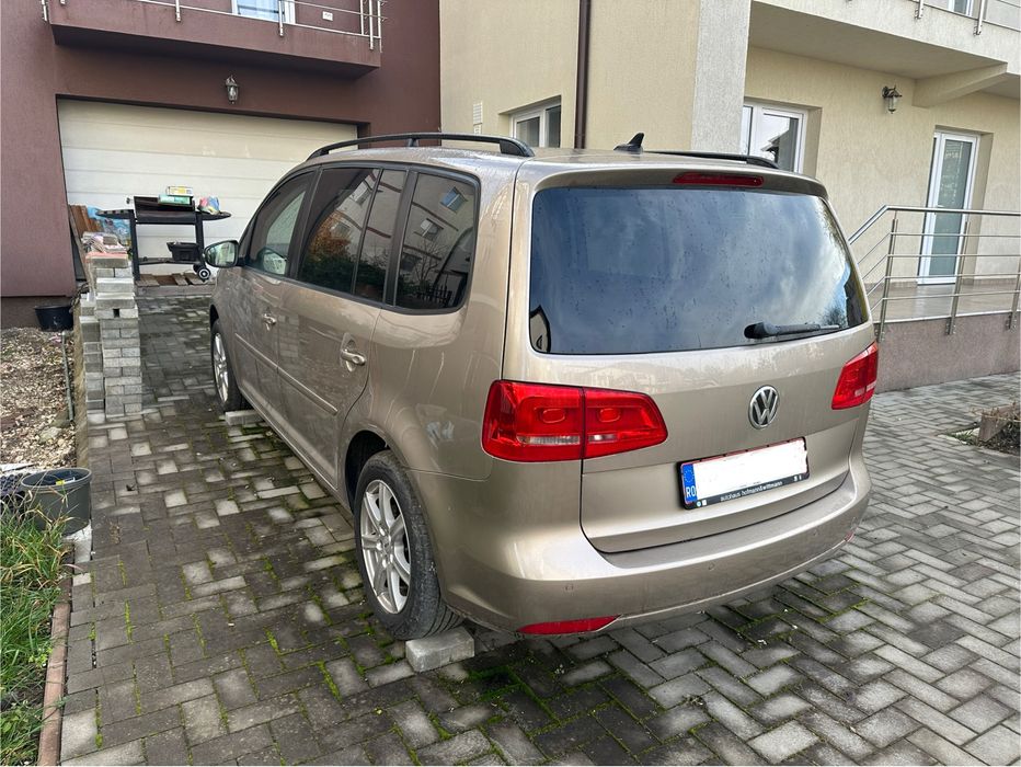 VW Touran pentru dezmembrari