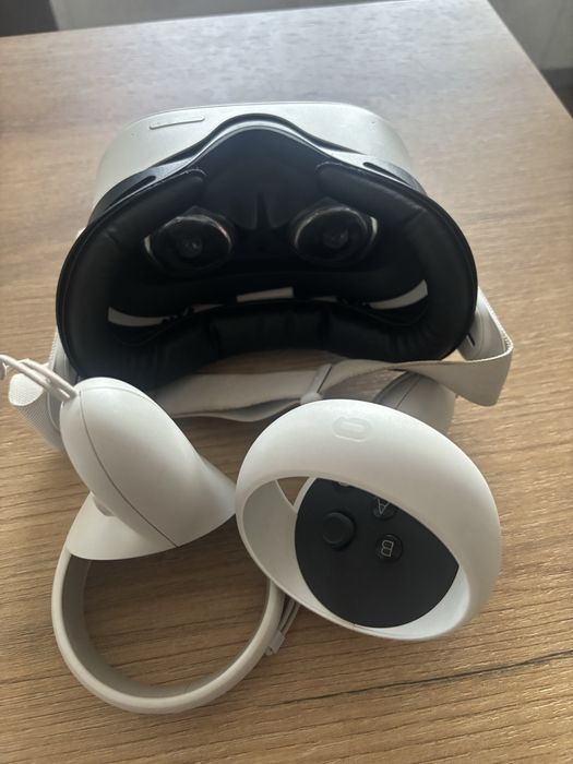 Ochelari VR Meta quest 2