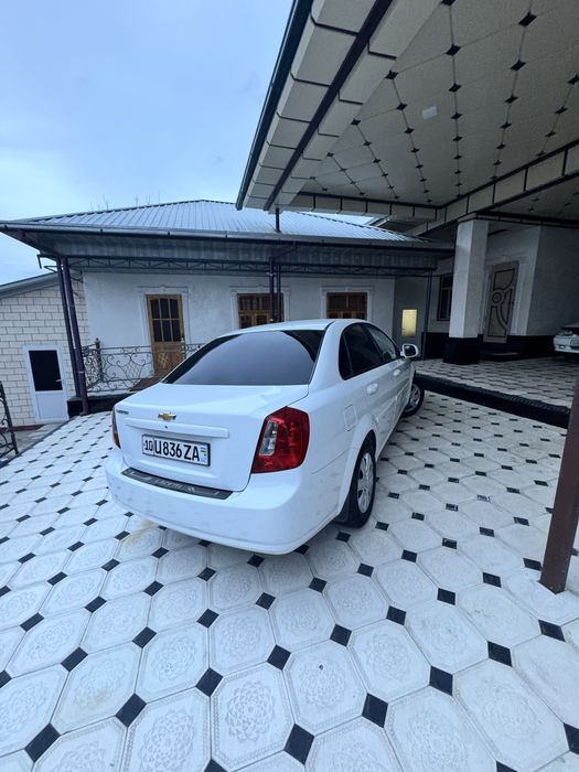 Jentra mexanika sotiladi