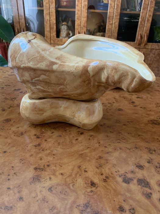 Керамический горшок для цветов