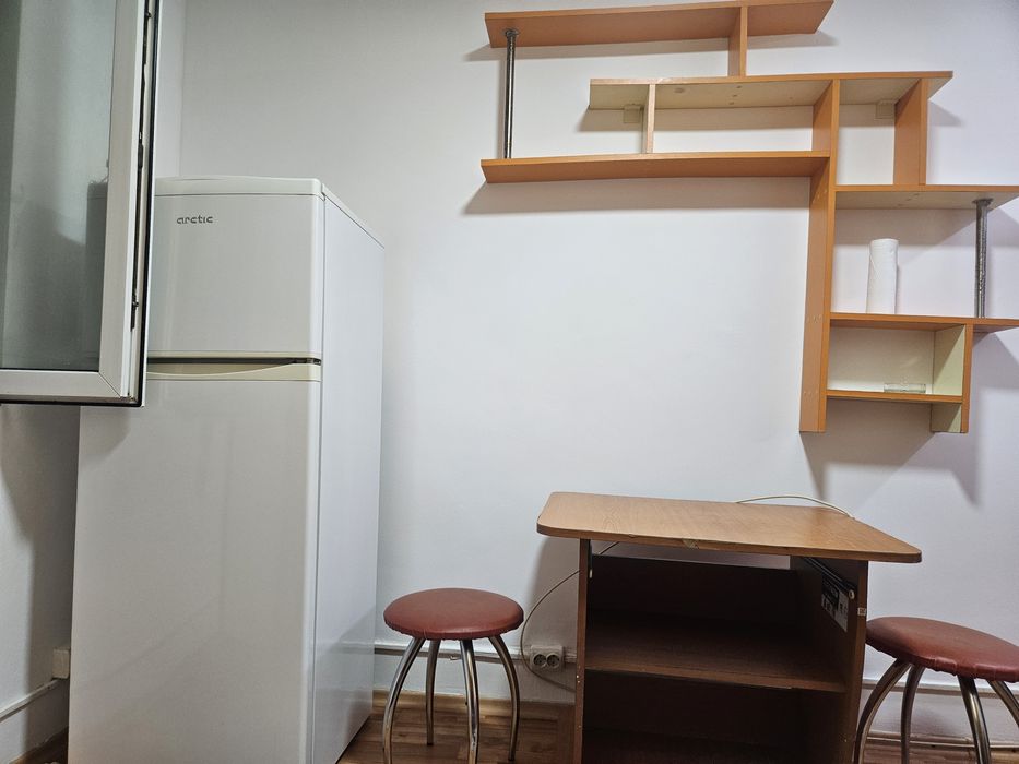 Garsonieră de inchiriat