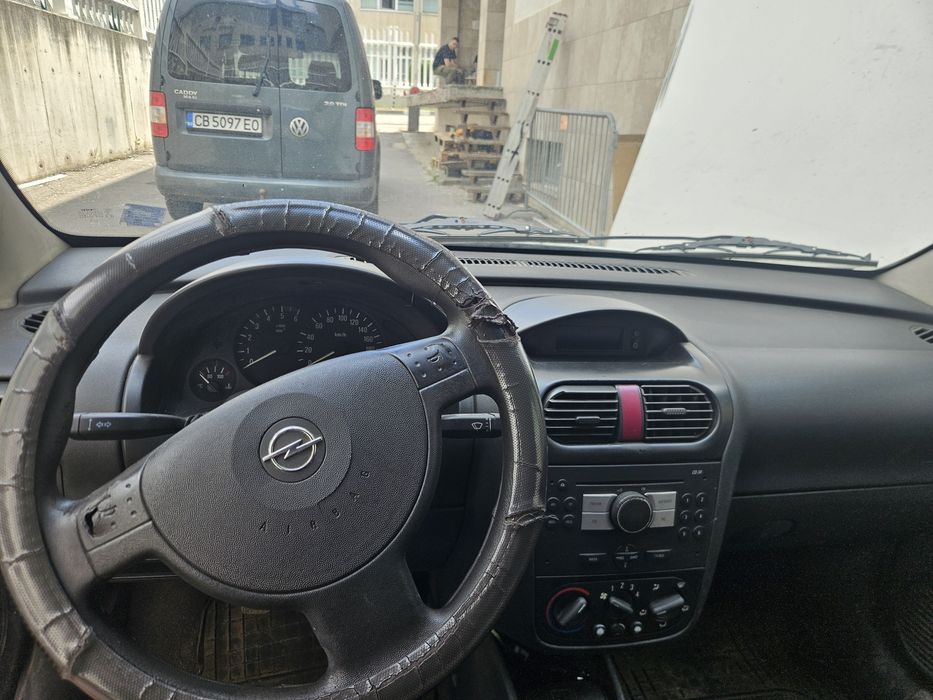 Opel combi 1.6 2008 година