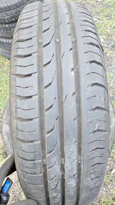 4бр гуми 175 70 14 континентал
