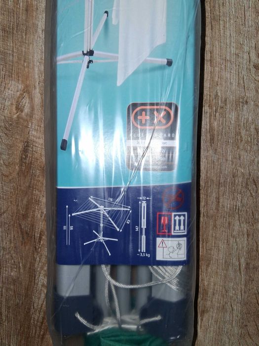 Сушилник за дрехи Leifheit Linopop UP-140