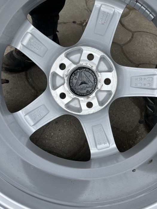 Jante aliaj 5x112mm, anvelope 225/55 R17, VW Audi Seat Skoda Mercedes