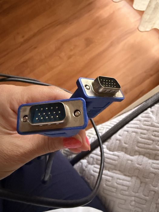 Продам кабель VGA