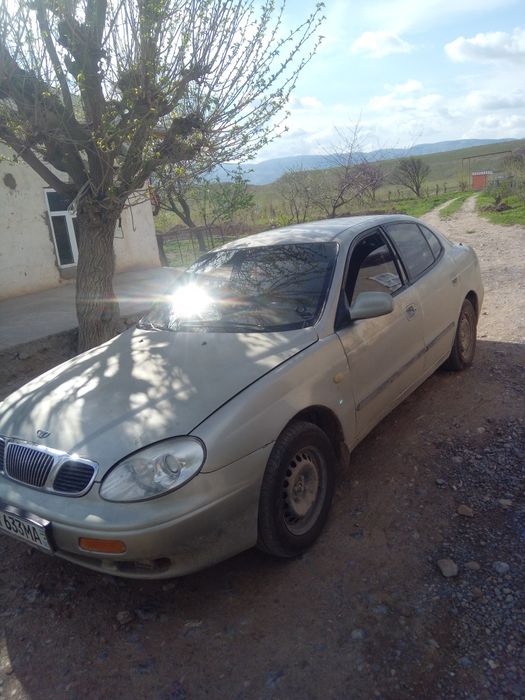 Daevo leganza 1998 yil