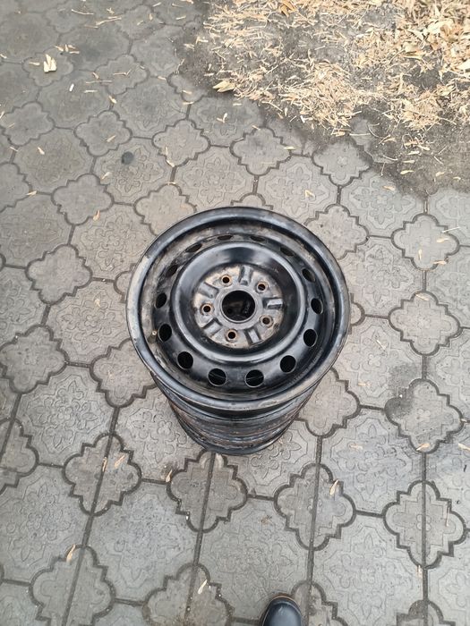 Продам диски на 14