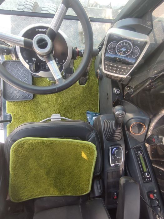 HYUNDAI 145+  2022