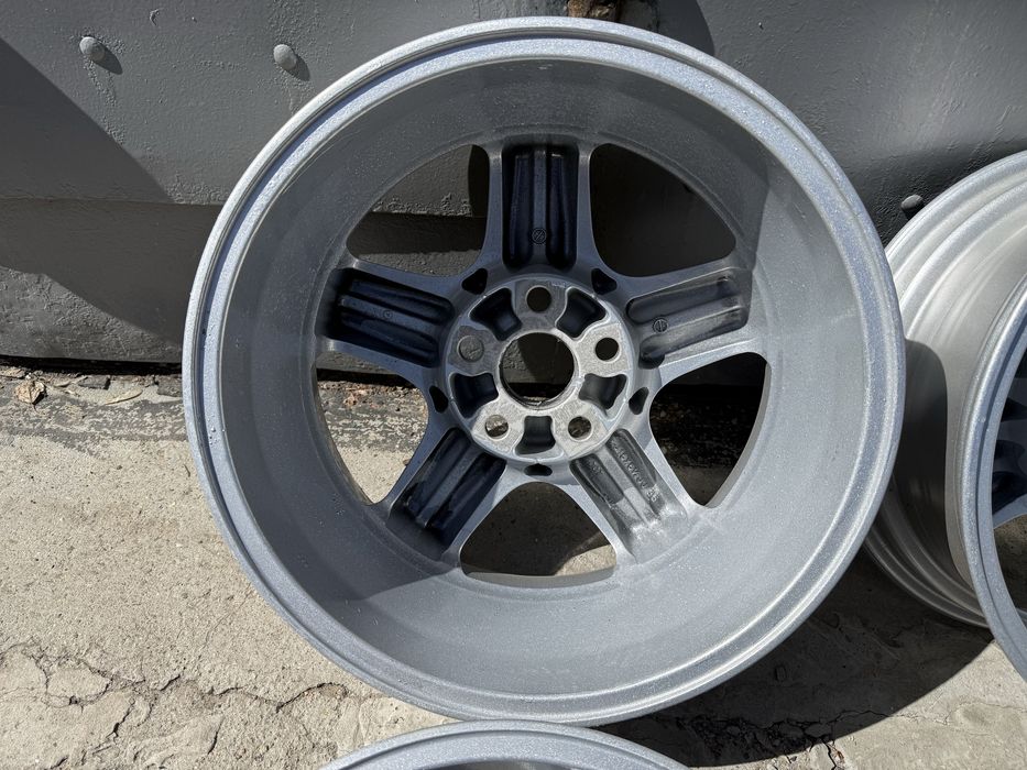 Диски онигинал harrier rx300 rav4 camry