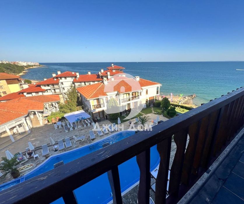 Продава се Двустаен апартамент в Свети Влас - 78 кв.м за 1385 €/кв.м - Снимка #4