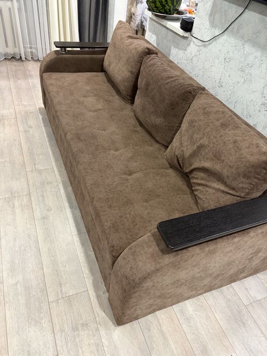 Продам диван раскладной