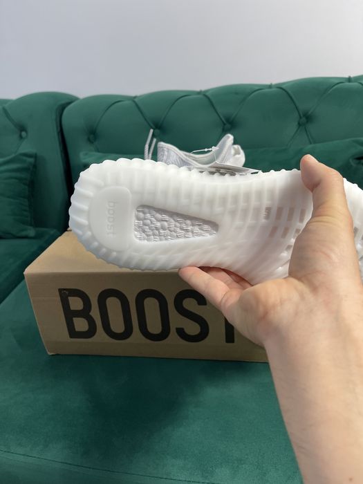 Adidasi Yeezy Boost 350 colectie noua Premium