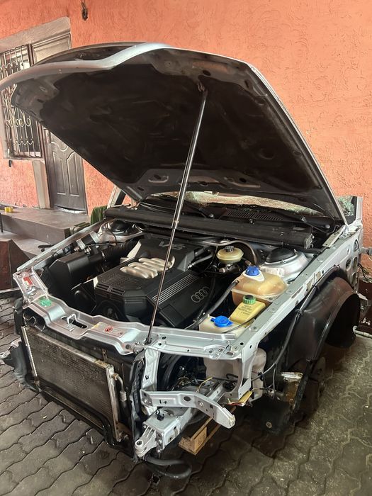 Ауди А.6 С.4 разбор