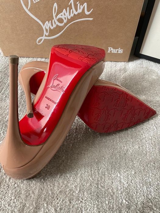 Pantofi Christian Louboutin originali