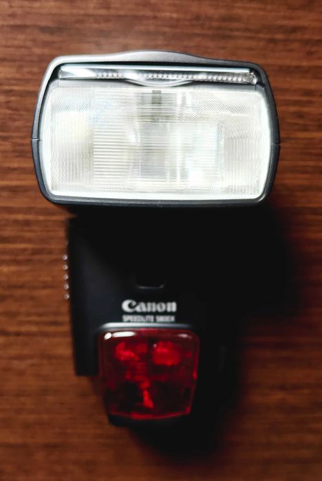 Фотовспышка Canon 580 EX