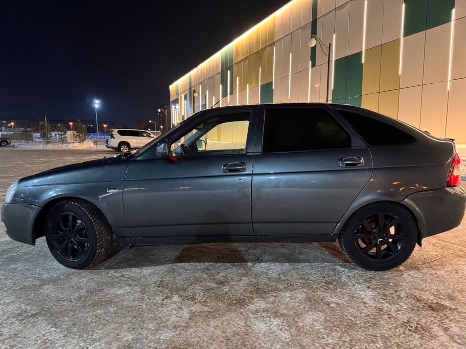 Приора 2012 года