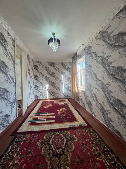 Срочно продаётся 2х комнатная Квартира 3 Этаж Вокзал Олтин Самарканд