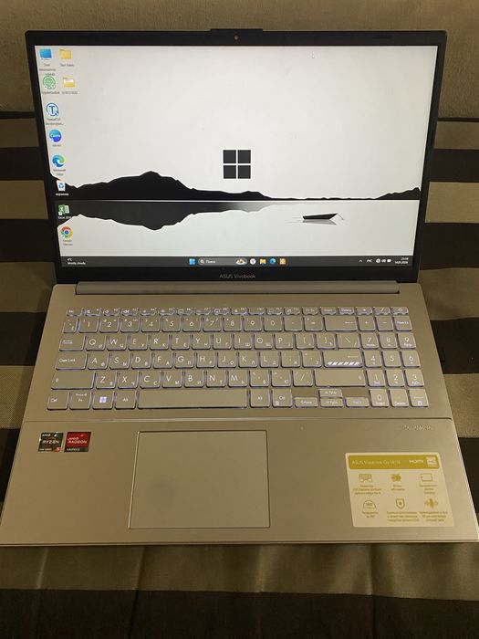 Ноутбук ASUS Vivobook