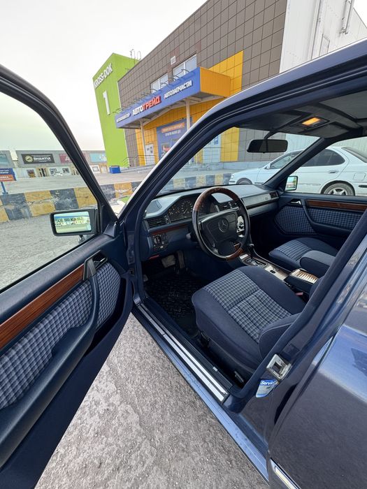 Продам Мерсадес W124