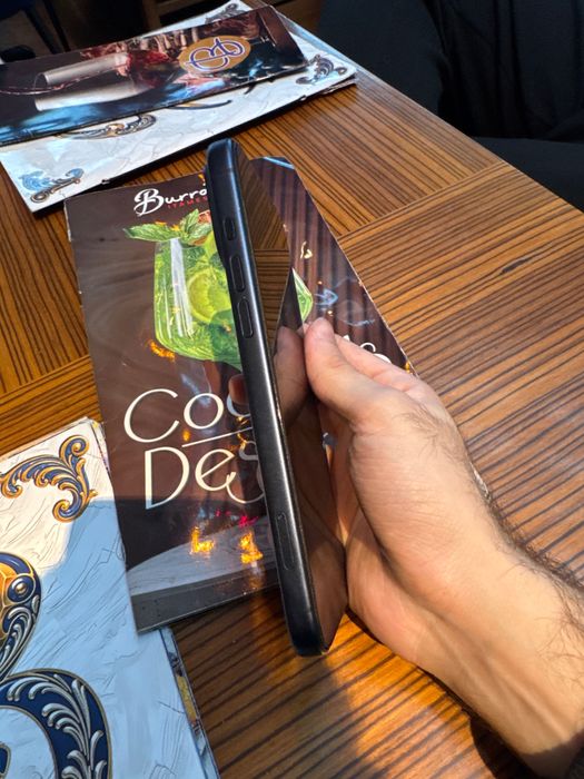 17 Pro max Deep Blue