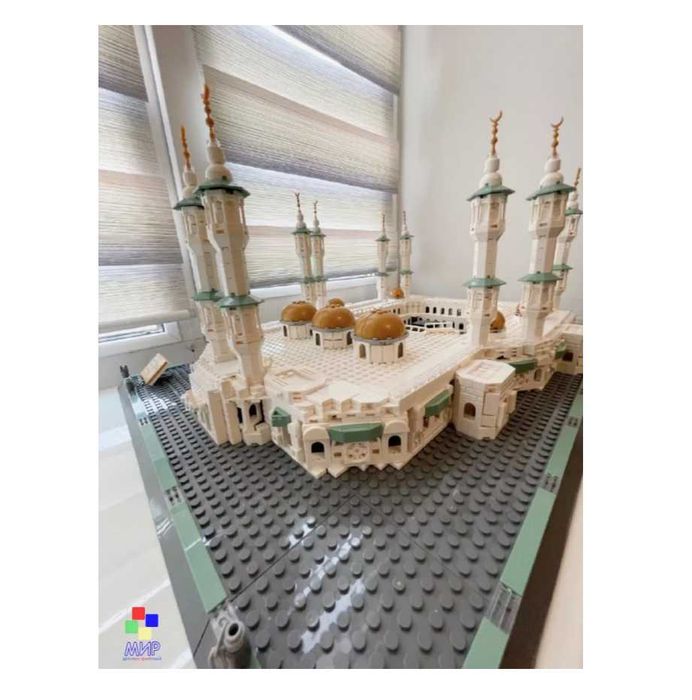 Лего детский Оснащен с лайтингом что придает вид 3 д макету Есть дост