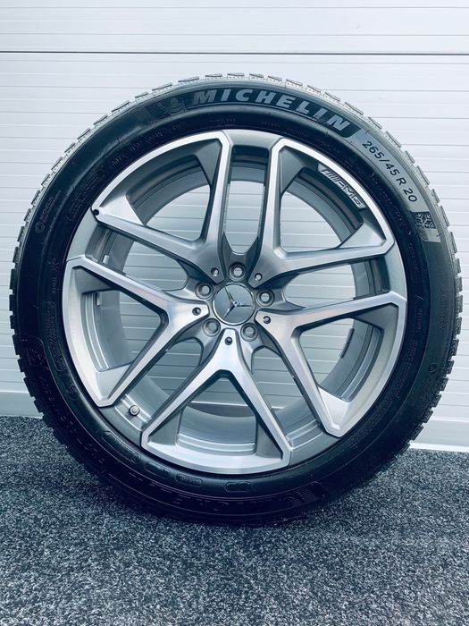 Jante  originale Mercedes 20 GLC 63 AMG X253 C253 AMG  A2534013600