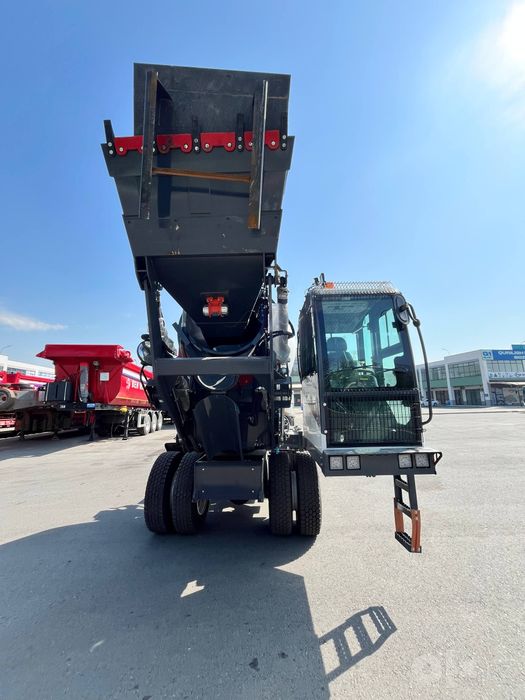 Carmix betonqorgich 3.5 kub