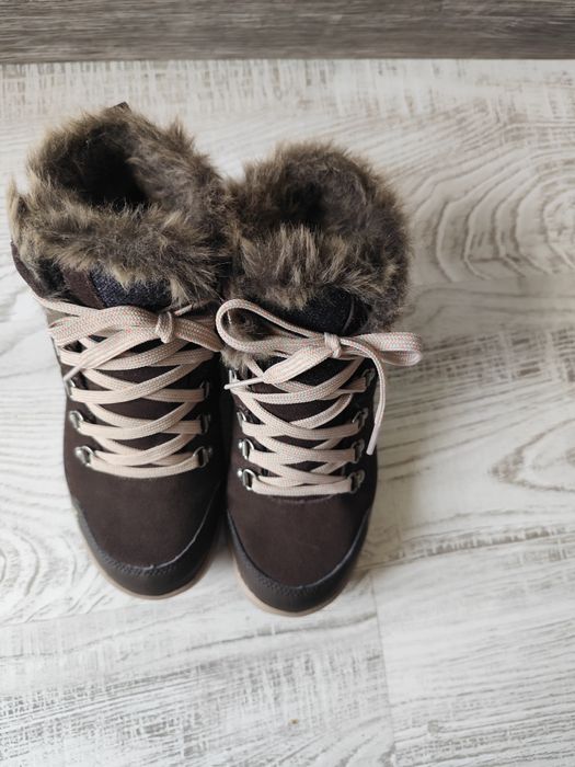 Зимни обувки  36 номер