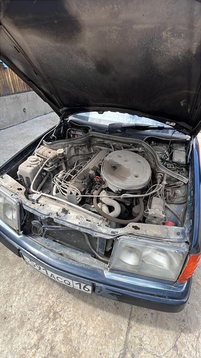 Продам легковую машину