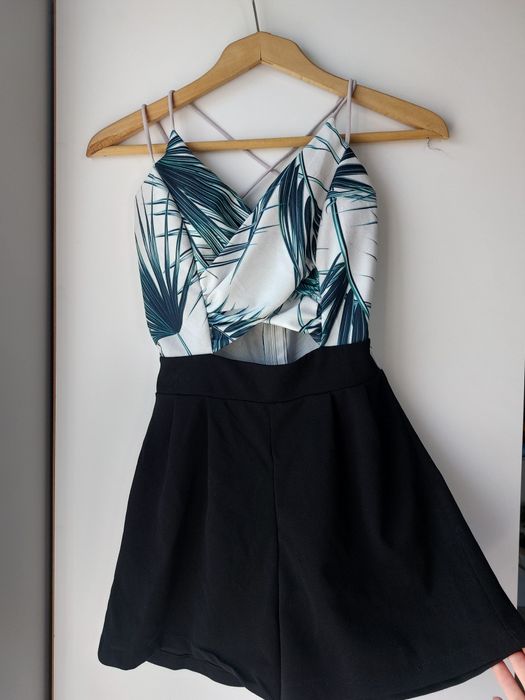 Черен гащеризон с шарка