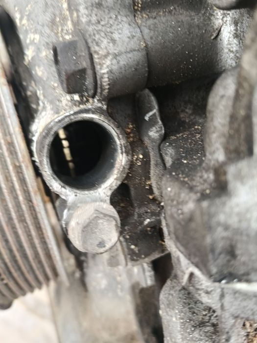 2.4 матор эстима