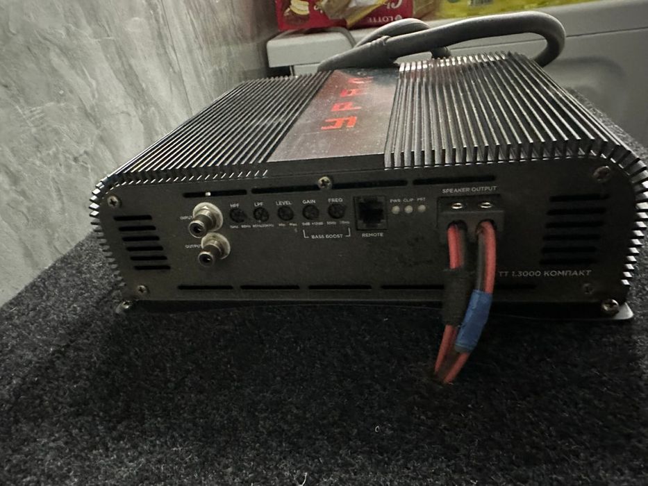 сабвуфер DEAF BONCE