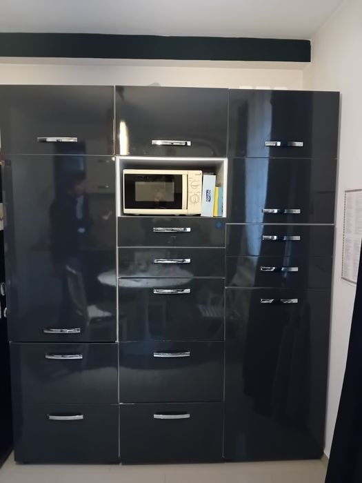 Vând mobila bucătărie urgent valabil 22.02.2026