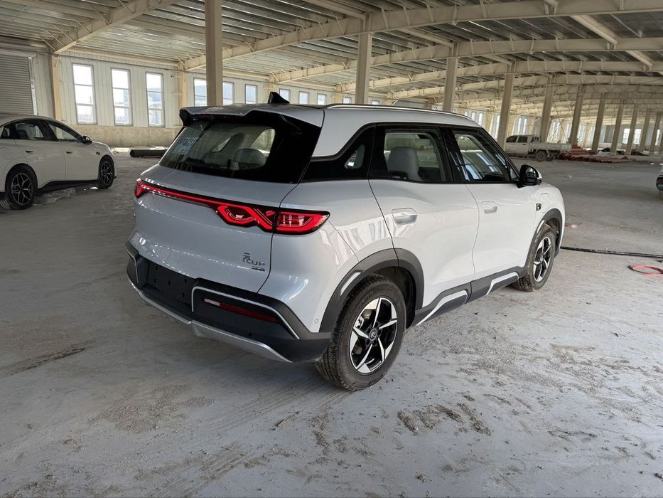 BYD YUAN UP Full 4POZITSIYA yilli 2025