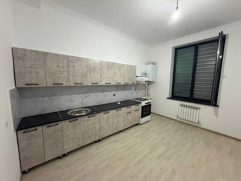 Сдается квартира около Чорсу в новостройке