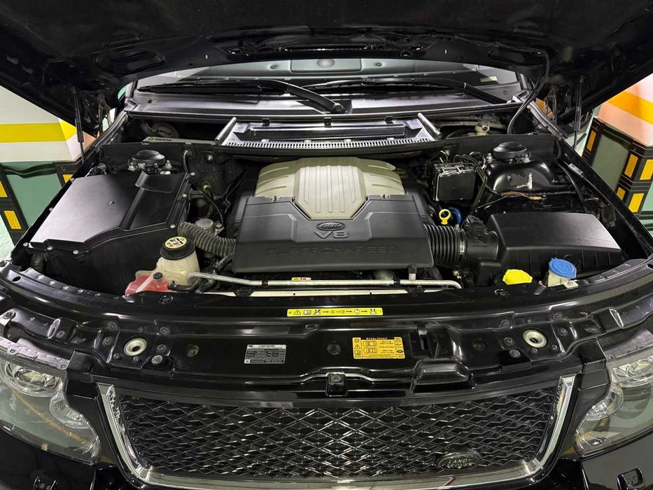 Продаётся LAND ROVER RANGE ROVER 2009 г.в