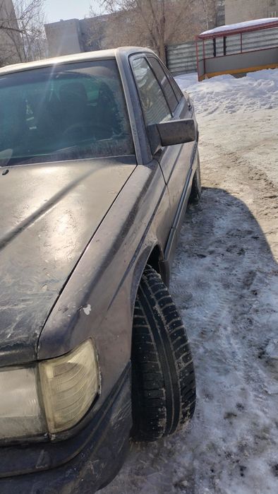 Продам Мерседес 190