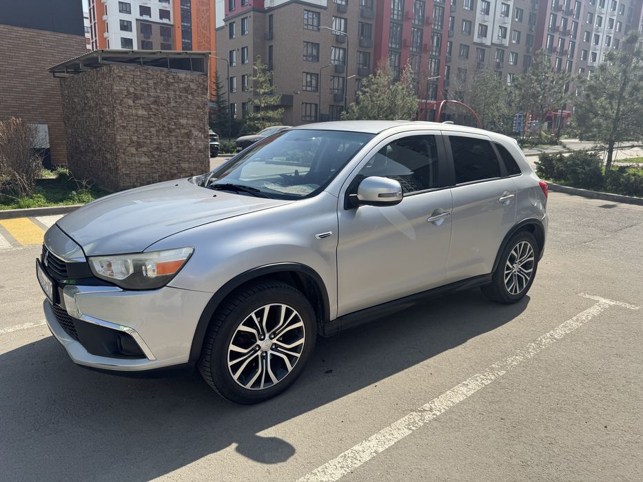 Машина сатылады . жағдайы жақсы .