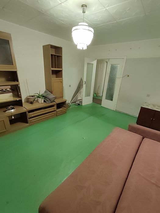 Продается 2-комн (5-12, 9 эт)