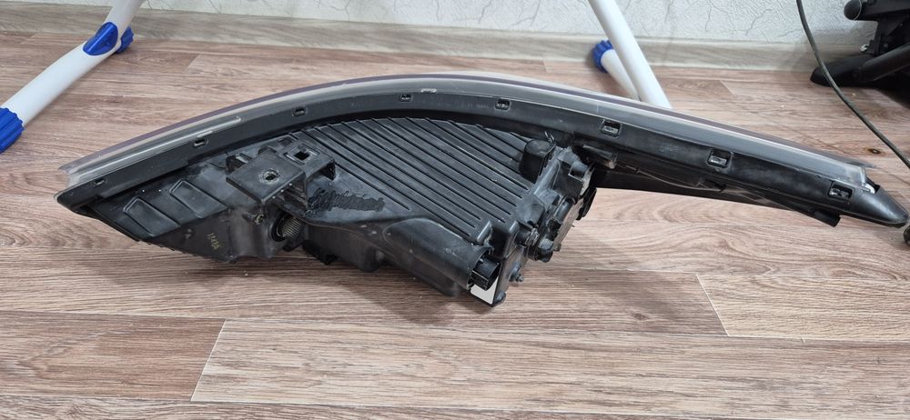 Фара на хюндай акцент