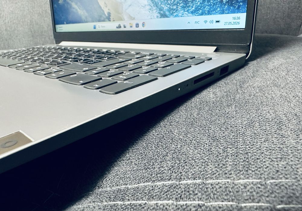 Ноутбук Lenovo, Intel, 256GB SSD