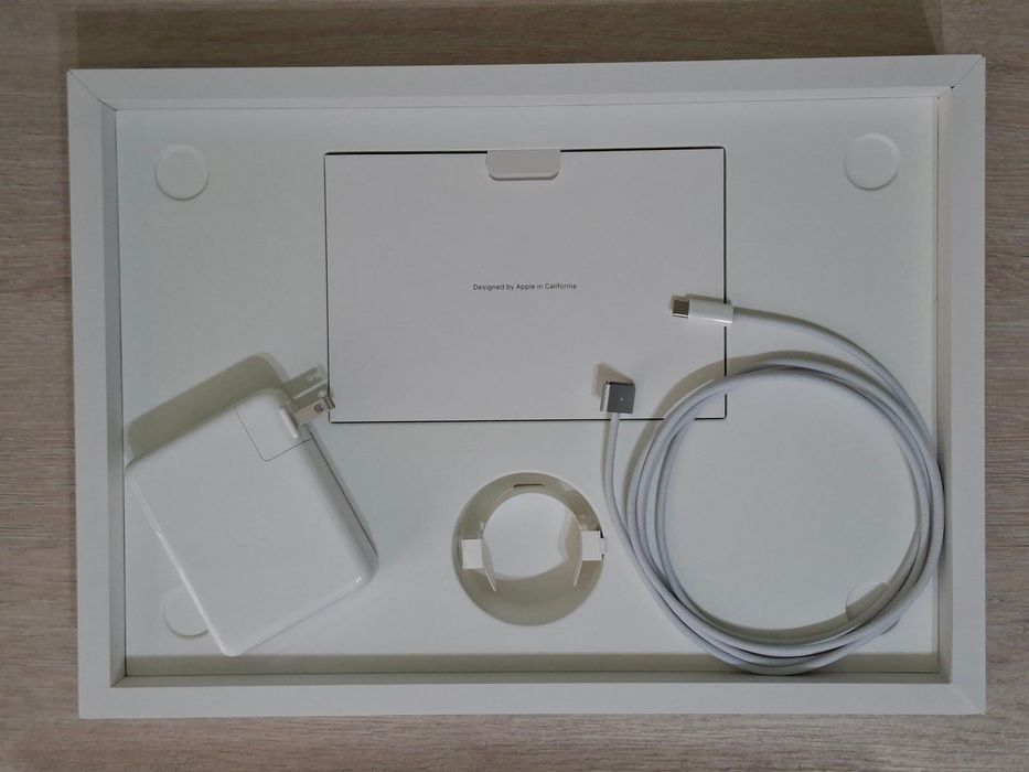 Macbook Pro 16.2" M4 Pro • 24/512 • Silver • Capacity - 100%