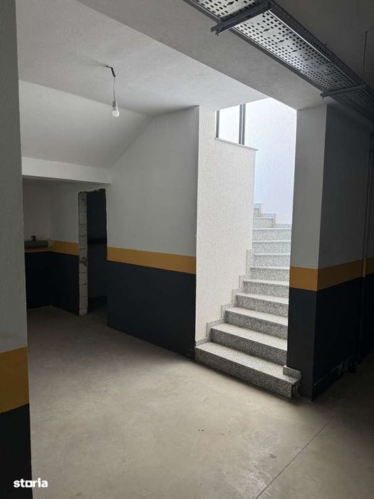 Apartament 3 camere decomandat/nou/ metrou 1Mai