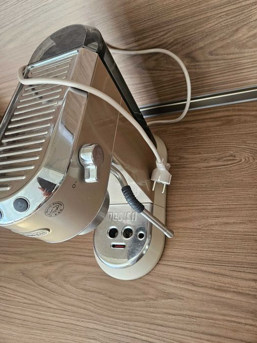 Кафемашина DeLonghi - EC885.BG Dedica, бежова