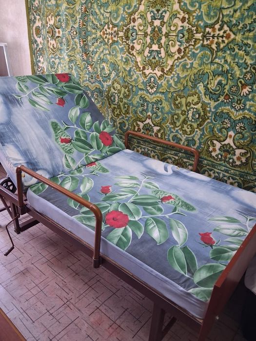 Кровать для лежачих больных