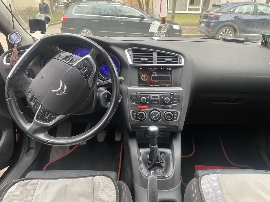 Vind Sitroien C4  1’6 An fab 2011 Benzina