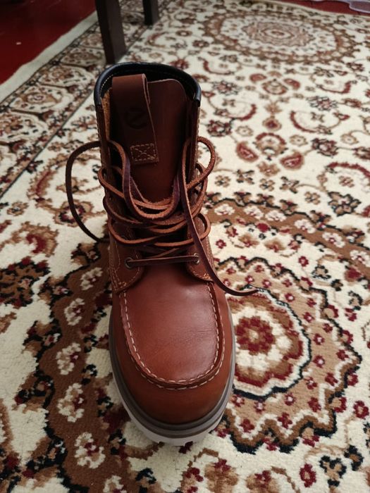 Ботинки кожаные продам